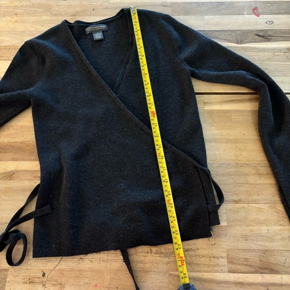 Banana Republic Charcoal Grey Merino Wool Wrap Cardigan S - Picture 4 of 11